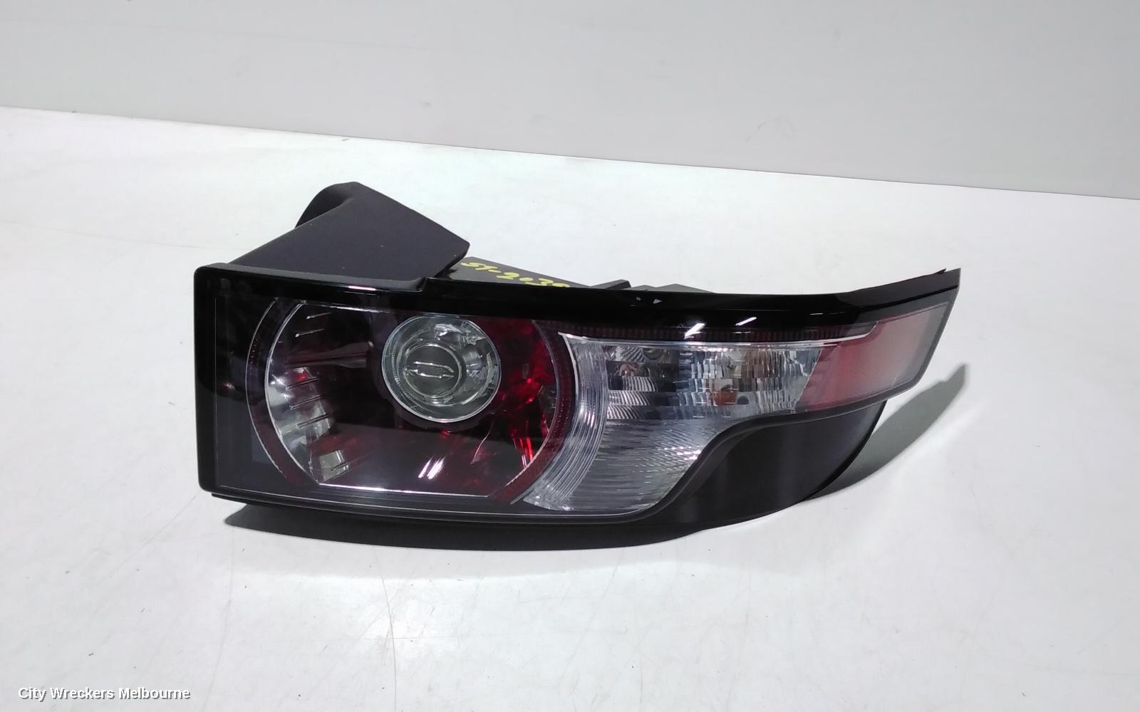 LAND ROVER RANGEROVER EVOQUE RIGHT TAILLIGHT, IN BODY, L538, RED/CLEAR TYPE, 11/2011 - 06/2015 - Image 1