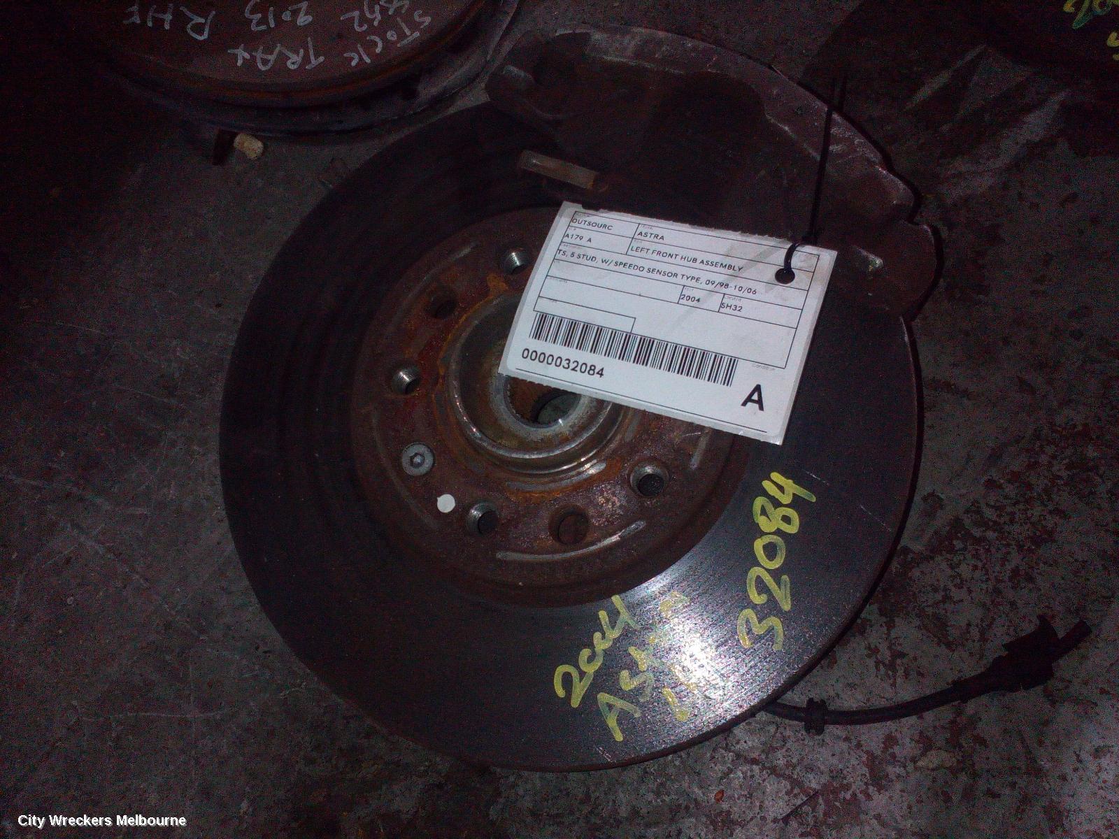 HOLDEN ASTRA LEFT FRONT HUB ASSEMBLY, TS, 5 STUD, W/ SPEEDO SENSOR TYPE, 09/1998 - 10/2006 - Image 1