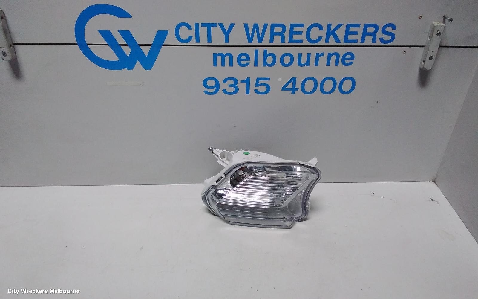 FORD ESCAPE RIGHT INDICATOR/FOG/SIDE, BUMPER FOGLAMP, ZG, 09/2016 - 05/2020 - Image 1