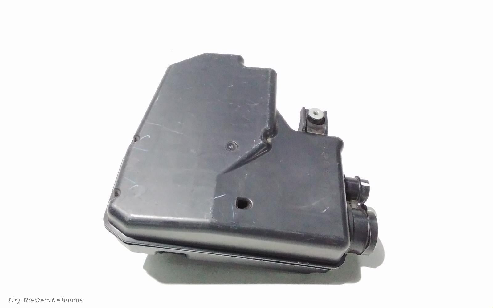 HONDA CRV AIR CLEANER/BOX, AIR RESONATOR, RM, 01/2014 - 04/2017 - Image 1