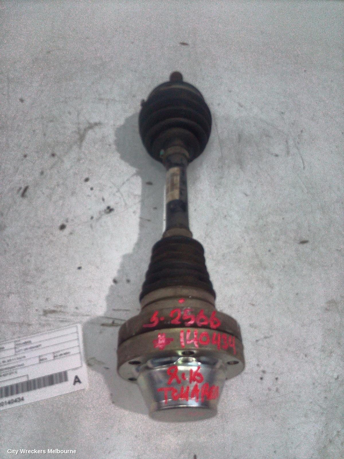 VOLKSWAGEN TOUAREG LEFT DRIVESHAFT, FRONT, 7P, 07/2011 - 04/2018 - Image 2
