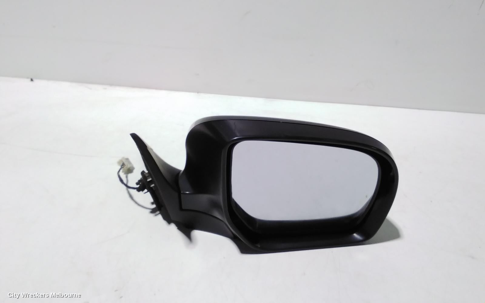 SUBARU FORESTER RIGHT DOOR MIRROR, SH, COLOUR CODED, NON FLASHER, NON HEATED, (3 WIRE), 02/2008 - 11/2010 - Image 1