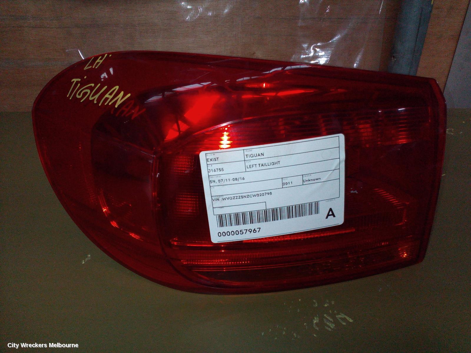 VOLKSWAGEN TIGUAN LEFT TAILLIGHT, 5N, 07/2011 - 08/2016 - Image 1