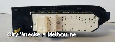 TOYOTA COROLLA PWR DR WIND SWITCH, RH FRONT (MASTER SWITCH), ZRE182R, HATCH, STANDARD, 10/2012 - 03/2015 - Image 2