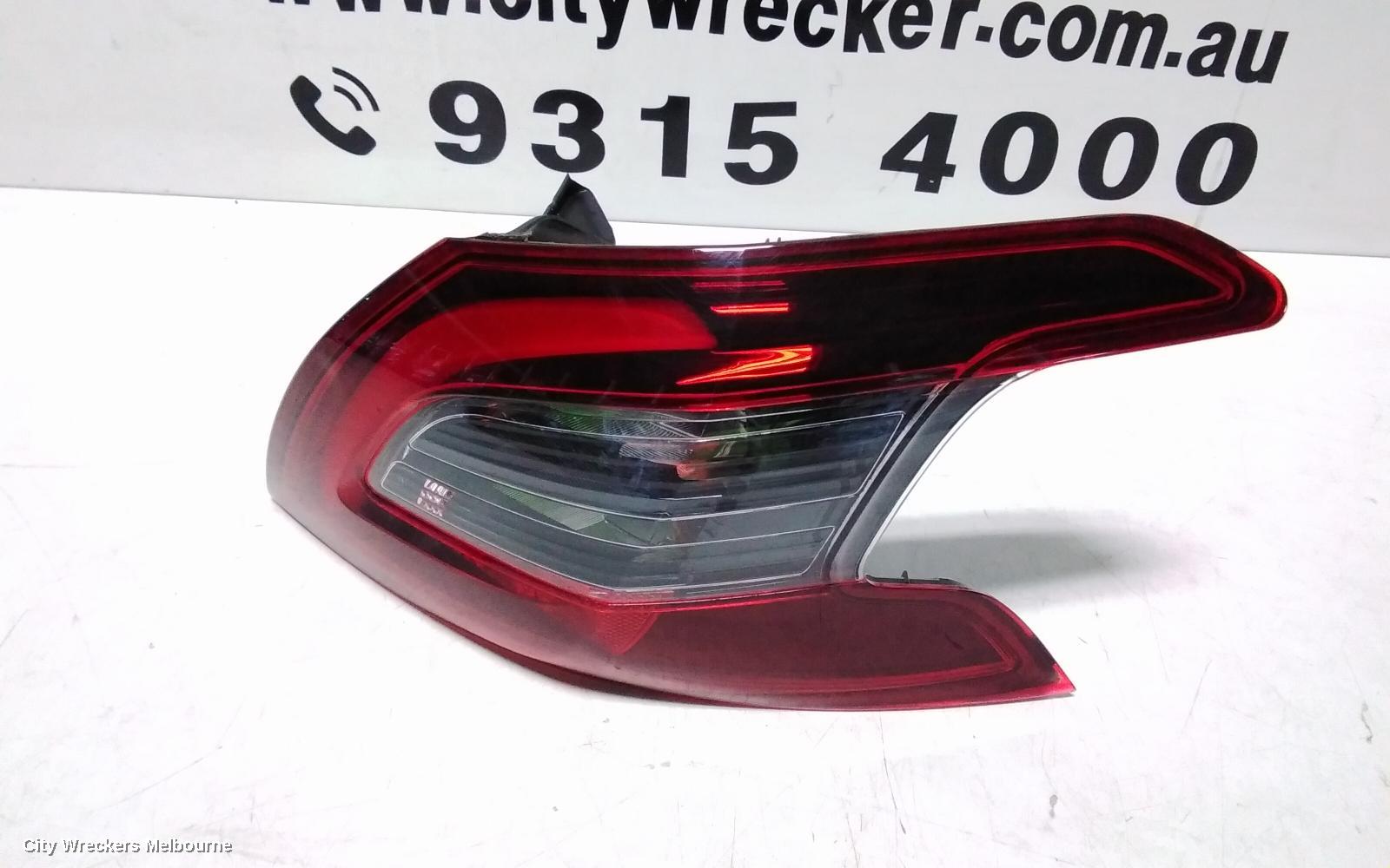 PEUGEOT 308 RIGHT TAILLIGHT, T9, HATCH, 07/2017 - 01/2021 - Image 2