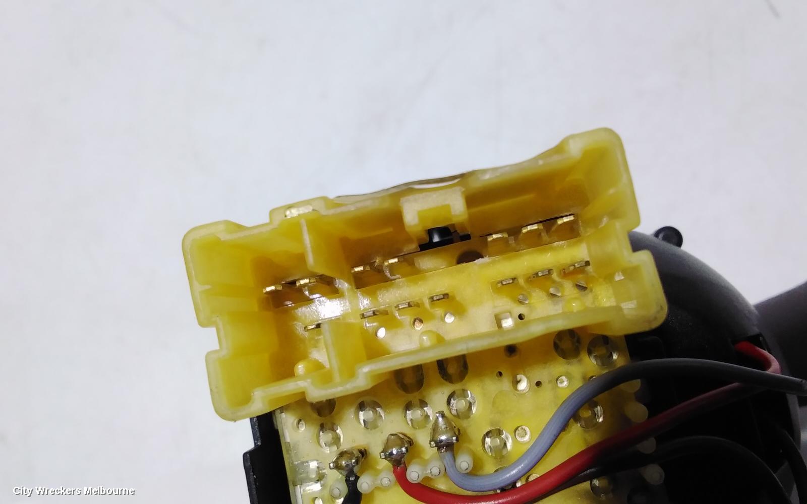 RENAULT CLIO COMBINATION SWITCH, COMBINATION SWITCH ASSY, X98, 09/2013 - 10/2019 - Image 3