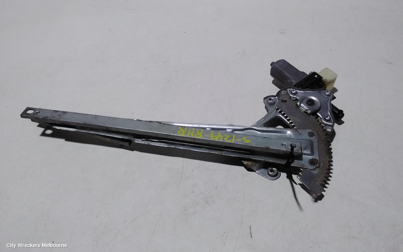 NISSAN XTRAIL RIGHT REAR WND REG/MOTOR, T32, 02/2014 ONWARDS - Image 3