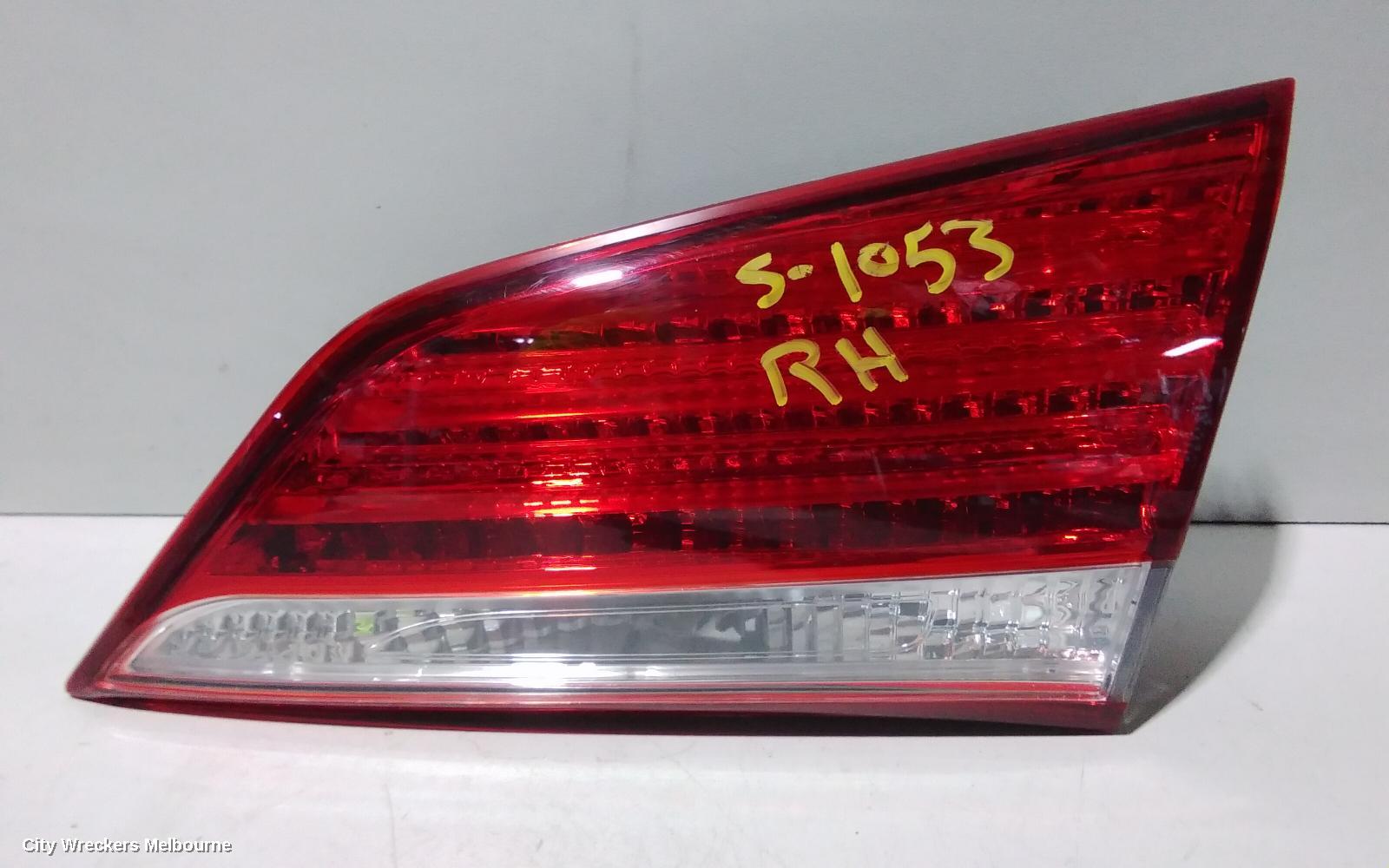 HYUNDAI I40 REAR GARNISH, BOOTLID LAMP (RH SIDE), VF, 04/2012 - 05/2015 - Image 3