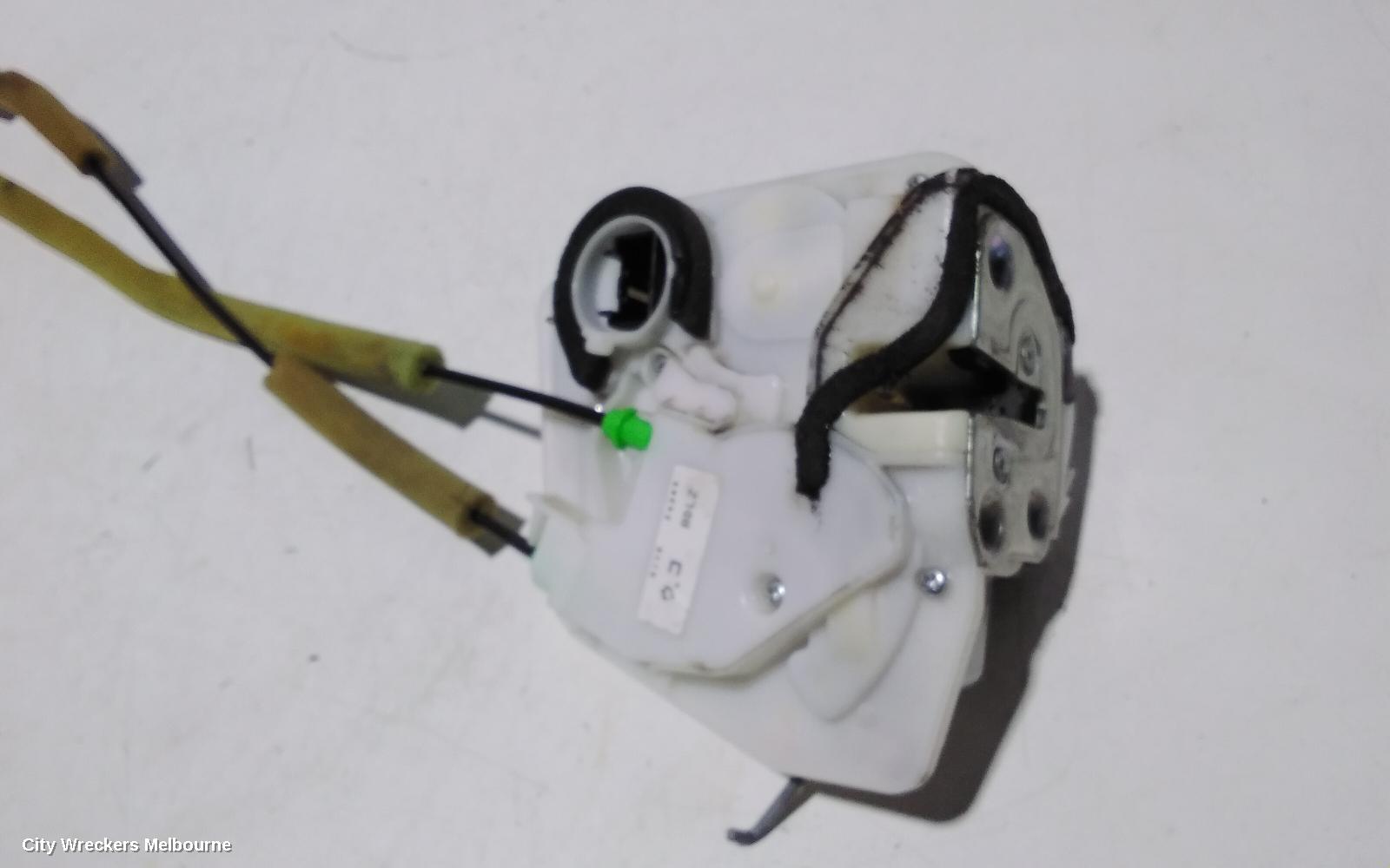 MAZDA 3 DOOR/BOOT/GATE LOCK, RIGHT FRONT DOOR LOCK, BL, 04/2009 - 10/2013 - Image 3
