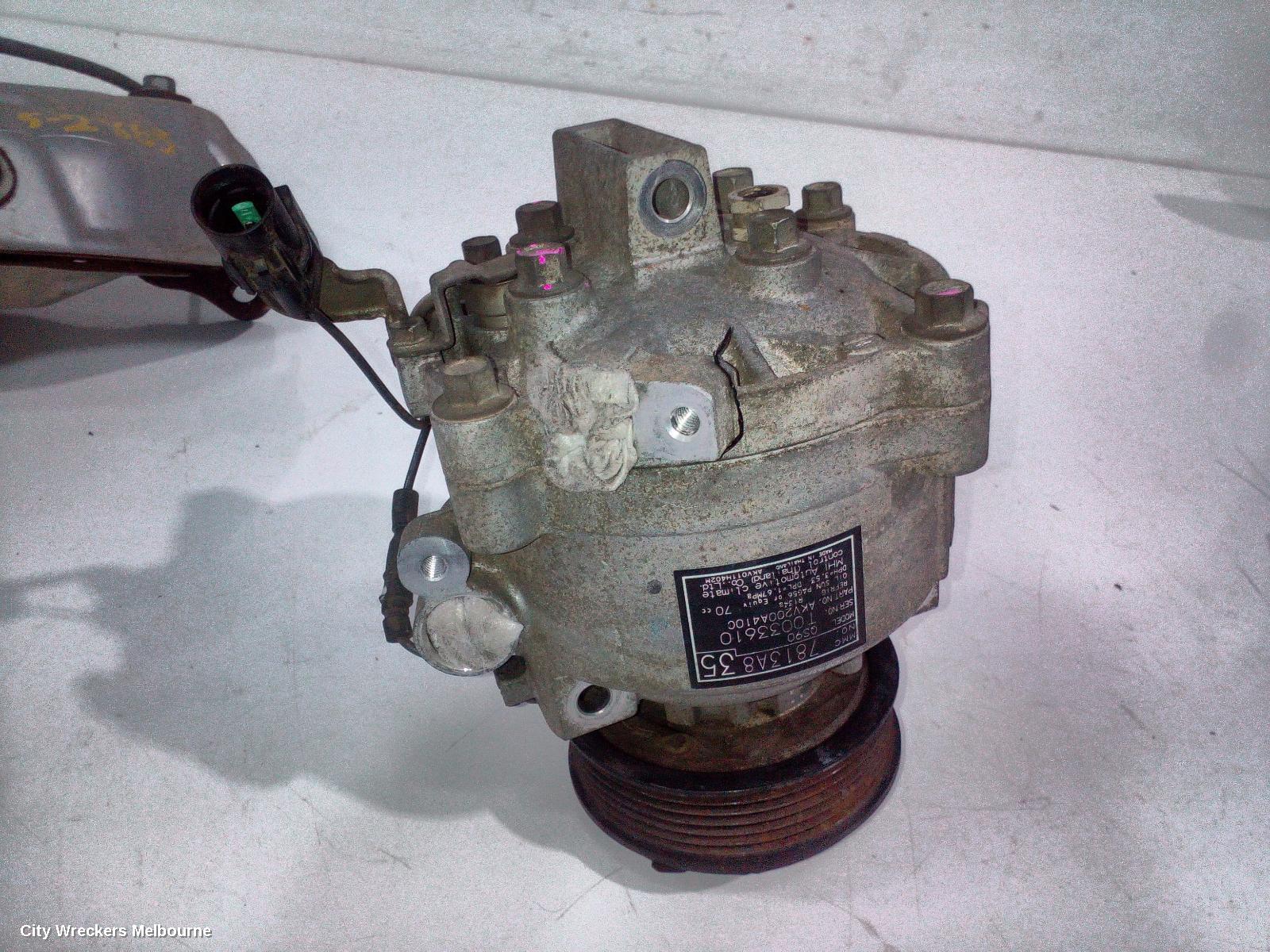 MITSUBISHI OUTLANDER A/C COMPRESSOR, ZJ, 2.0/2.4, PETROL, QS90 TYPE, 10/2012 - 12/2014 - Image 2