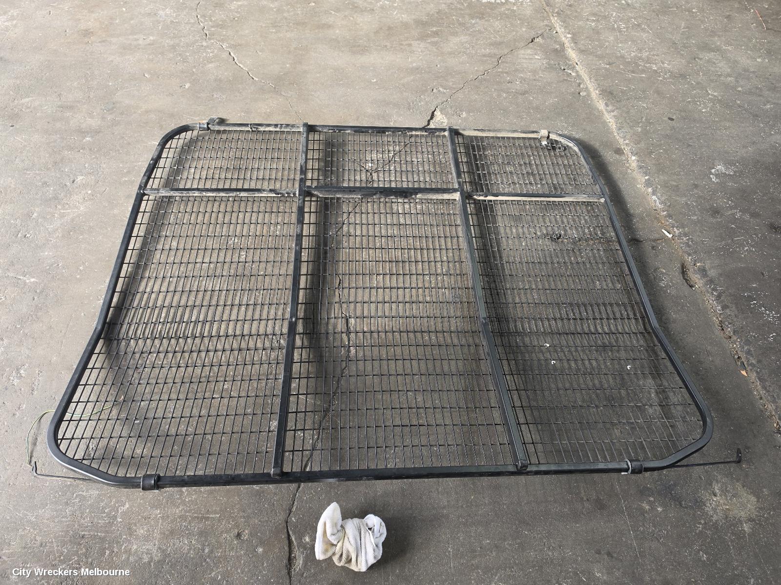 TOYOTA HIACE CARGO BARRIER, GRILLE TYPE, 300 SERIES, 02/2019 ONWARDS - Image 2
