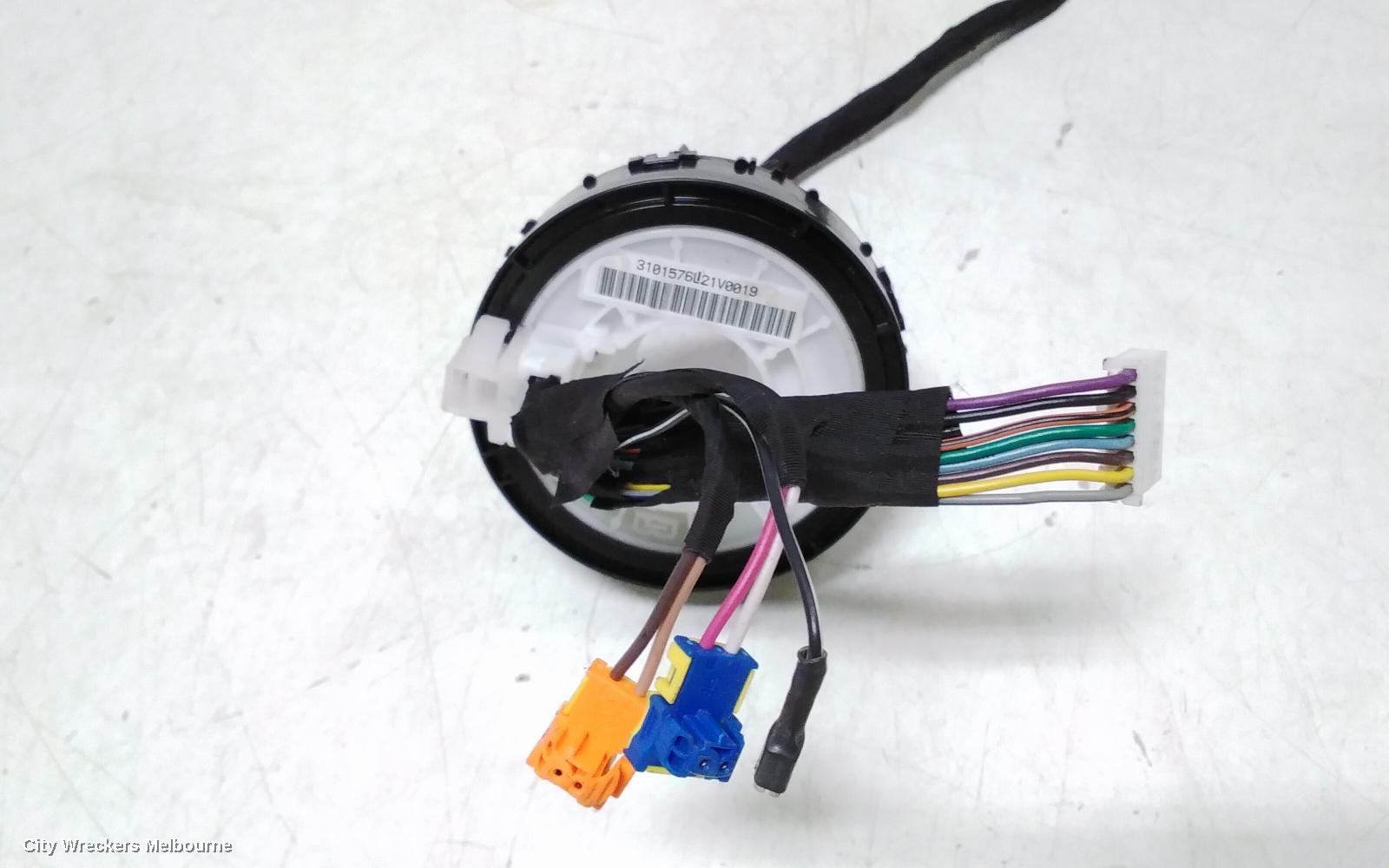 HOLDEN COMMODORE AIRBAG MODULE/SENSOR, CLOCKSPRING, VE S2, NON SENSOR TYPE (2 PLUGS AT BACK), P/N 92253106, 09/2010 - 07/2012 - Image 2
