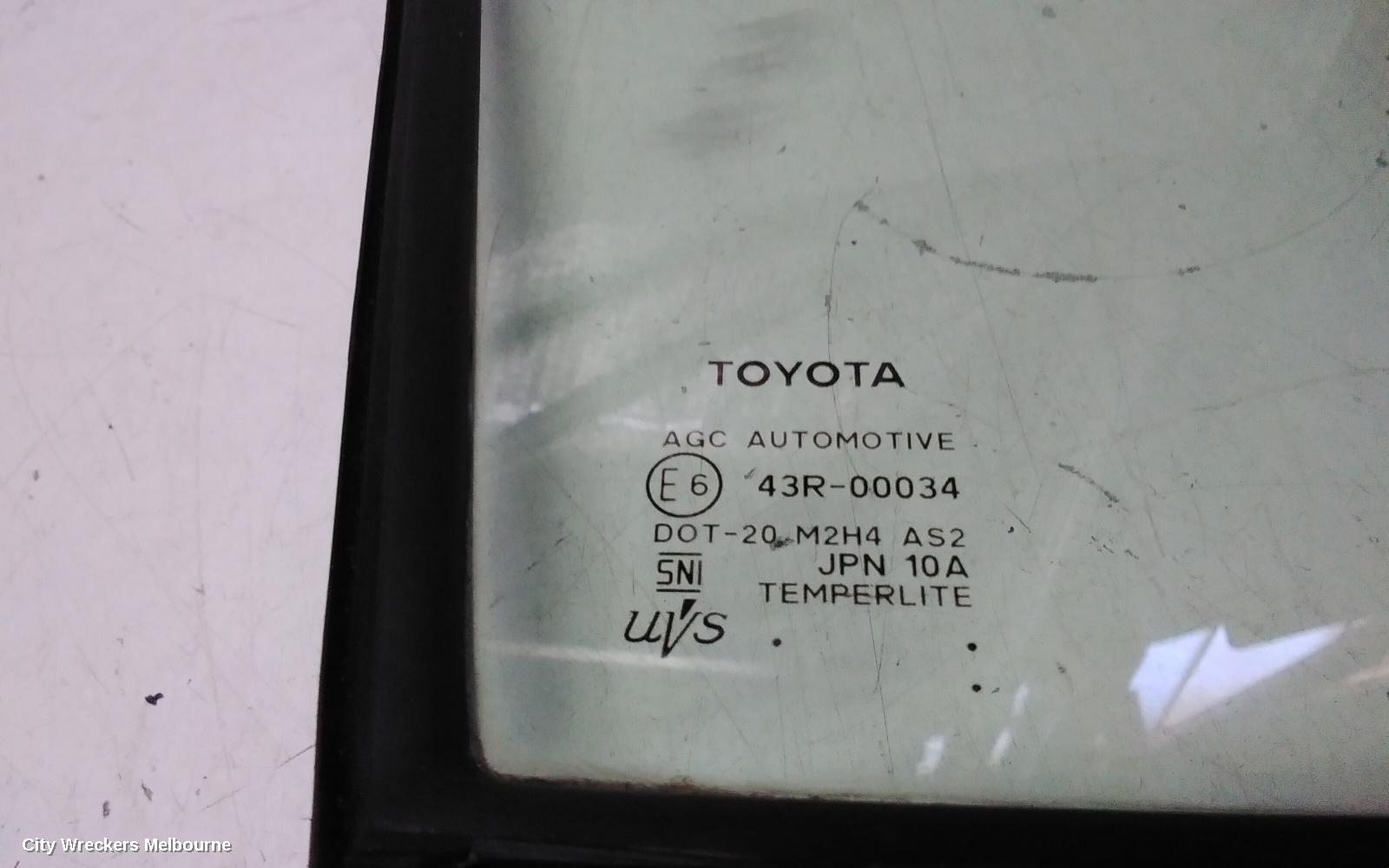 TOYOTA HIACE RIGHT FRONT 1/4 DOOR GLASS, 300 SERIES, 02/2019 ONWARDS - Image 3