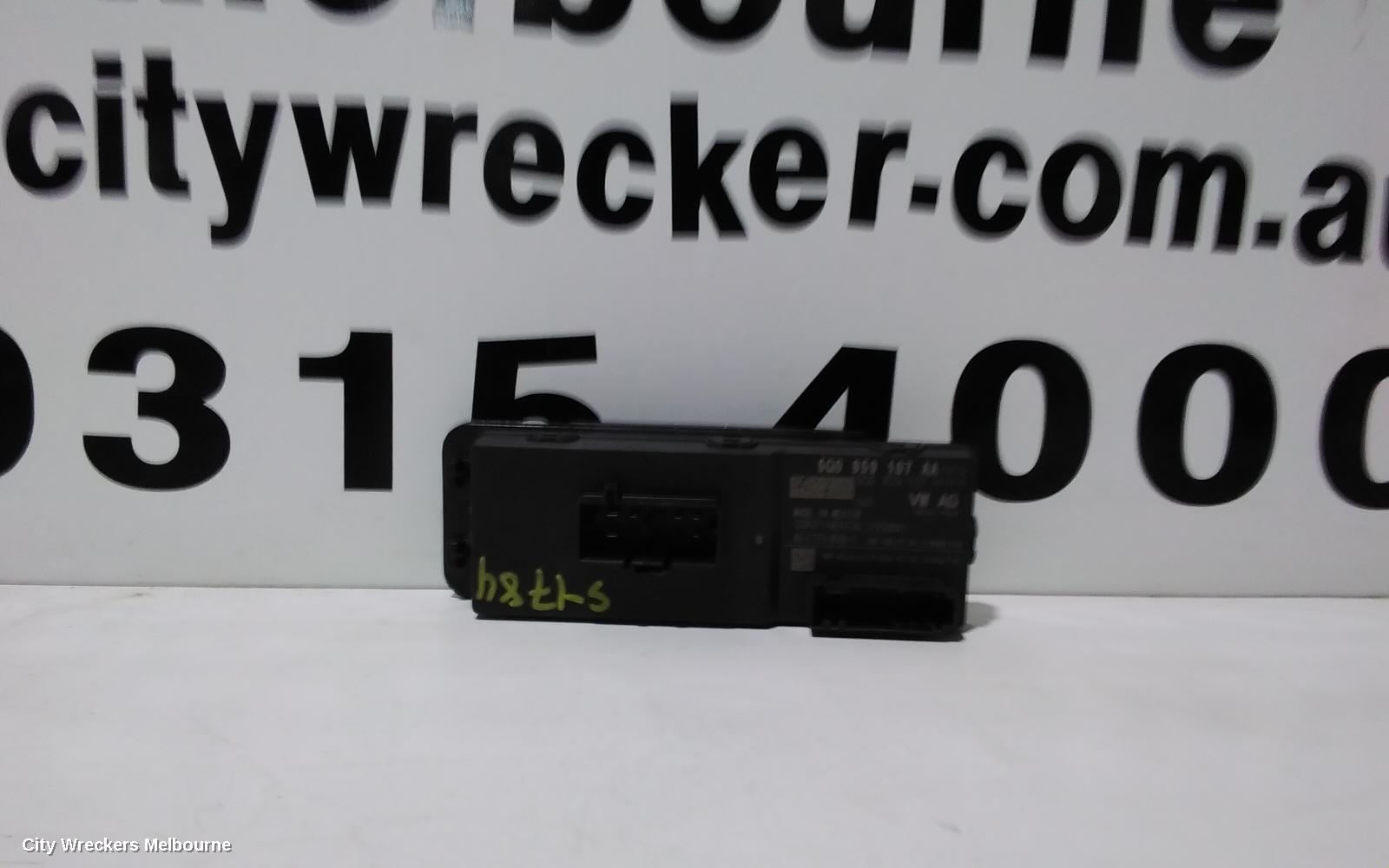 VOLKSWAGEN TIGUAN, 5NA, 06/2016 - 02/2024, LIFTGATE CONTROL MODULE 5Q0959107AA: 101822 - Image 3