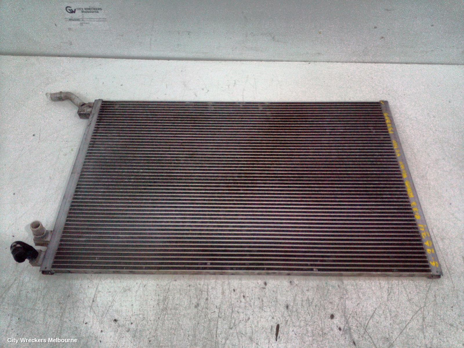 LAND ROVER RANGEROVER VELAR, L560, 05/2017 ONWARDS, GX73-8K230-BB  RADIATOR: 137805 - Image 3