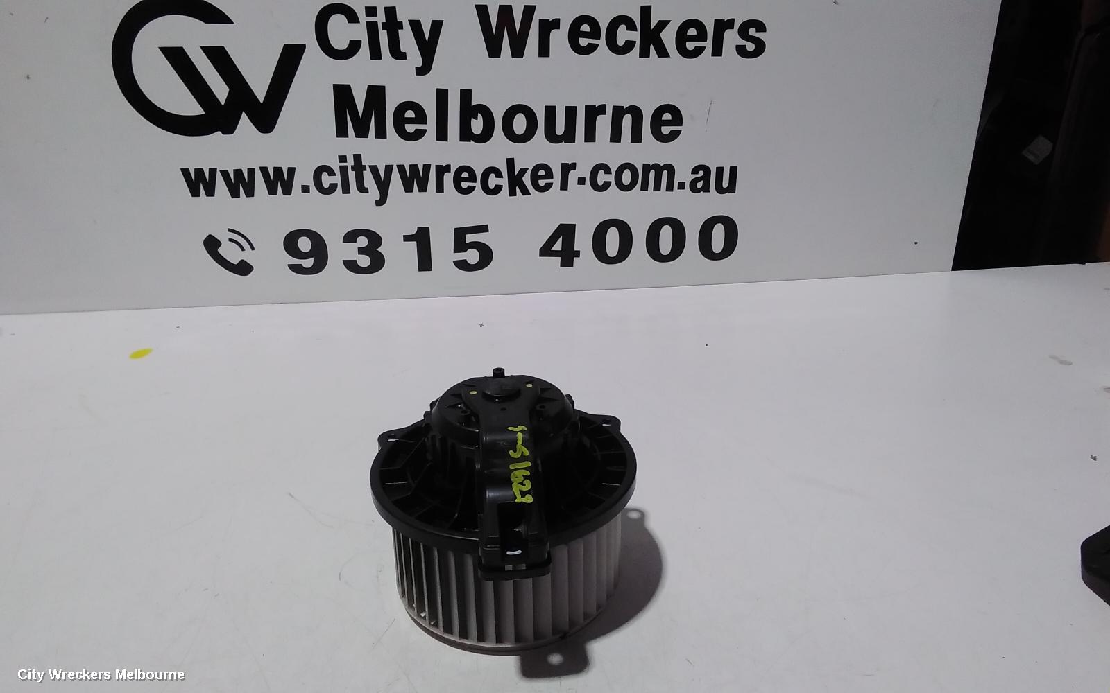 HYUNDAI VELOSTER HEATER FAN MOTOR, FS, 12/2011 - 02/2018 - Image 1