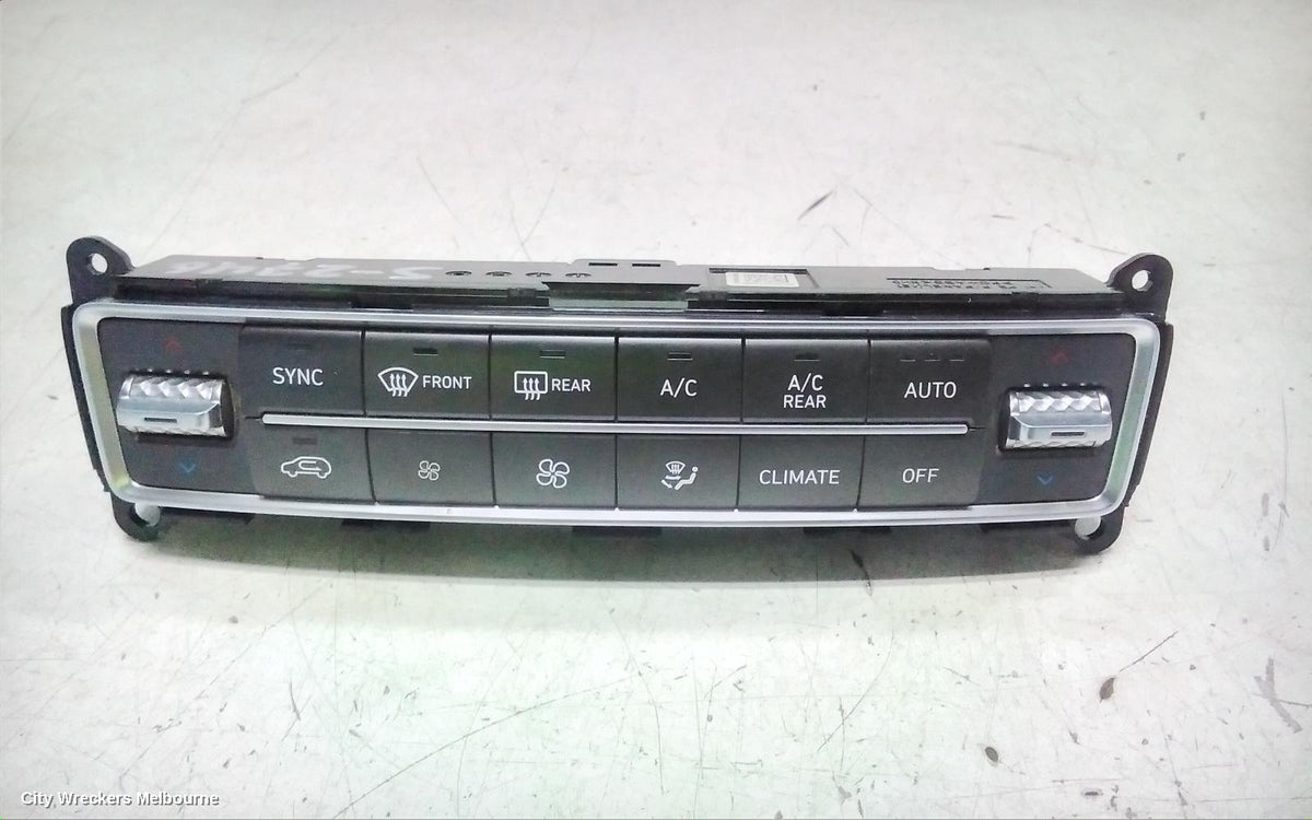 HYUNDAI SANTA FE HEATER/AC CONTROLS, TM, W/ CLIMATE CONTROL, NON ELECTRONIC DISPLAY TYPE, 03/2018 - 10/2023 - Image 2