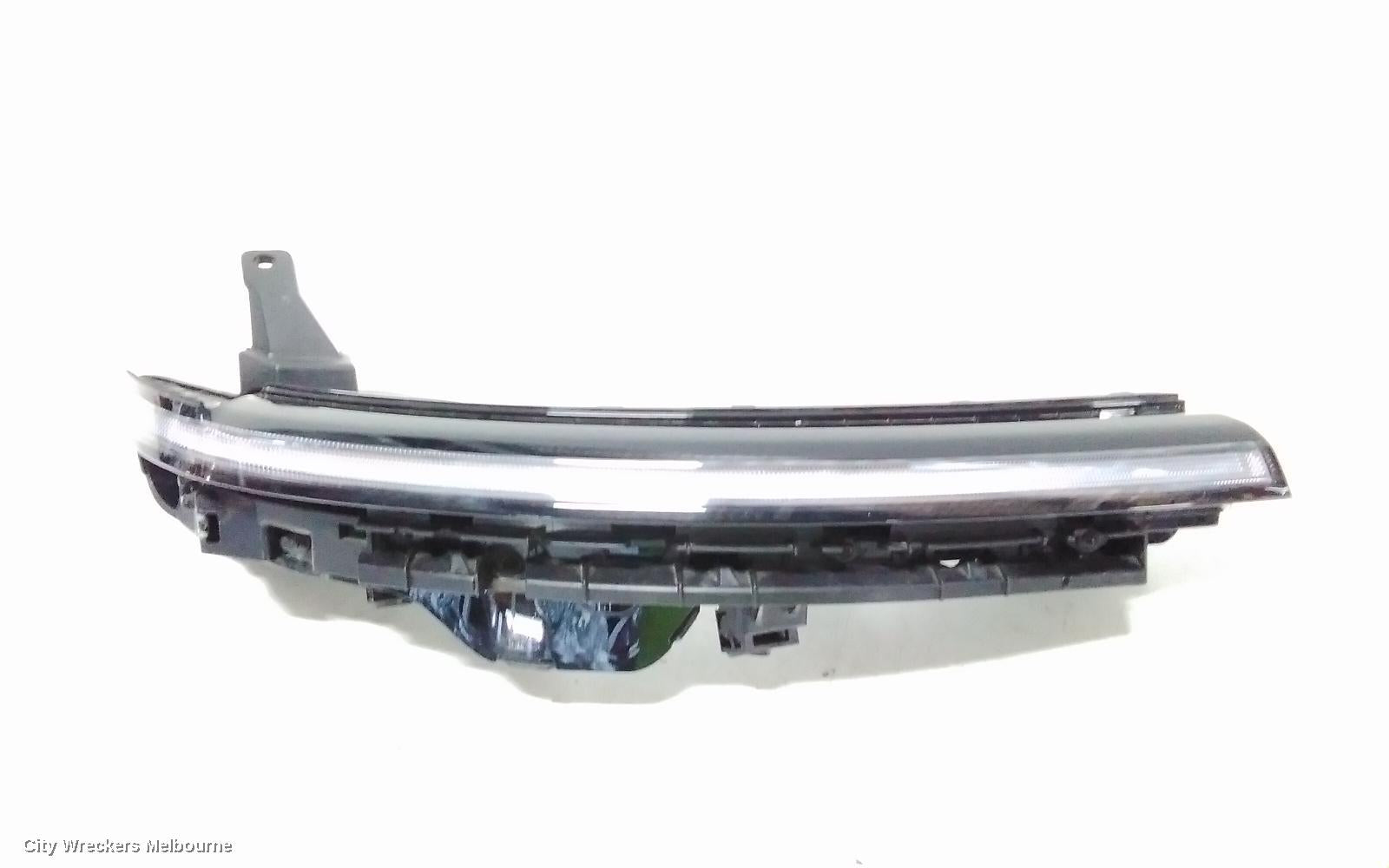 HYUNDAI STARIA RIGHT INDICATOR/FOG/SIDE, DAYTIME RUNNING LIGHT, US4, 04/2021 ONWARDS - Image 2