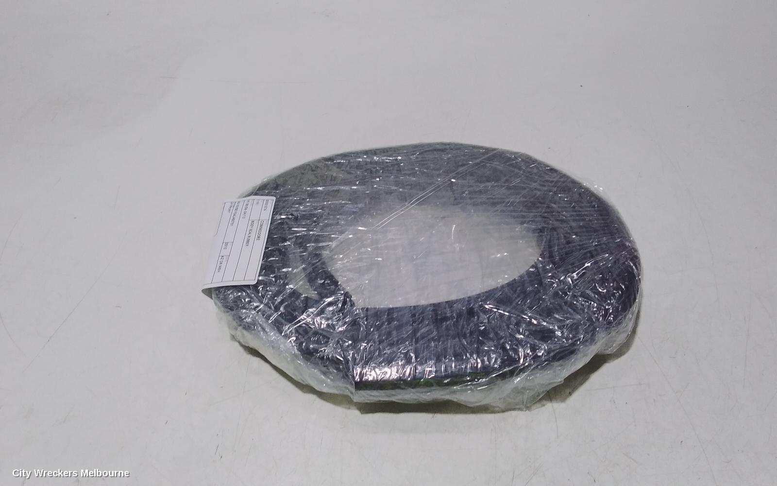 HOLDEN COMMODORE SEAL, LH FRONT: 96210, VE, 08/2006 - 05/2013 - Image 3
