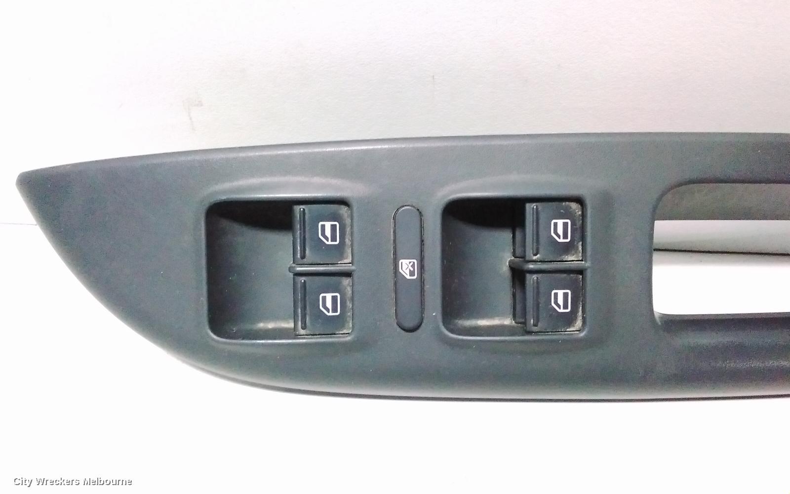 SKODA OCTAVIA PWR DR WIND SWITCH, RH FRONT (MASTER SWITCH), 1Z, 05/2009 - 10/2013 - Image 2