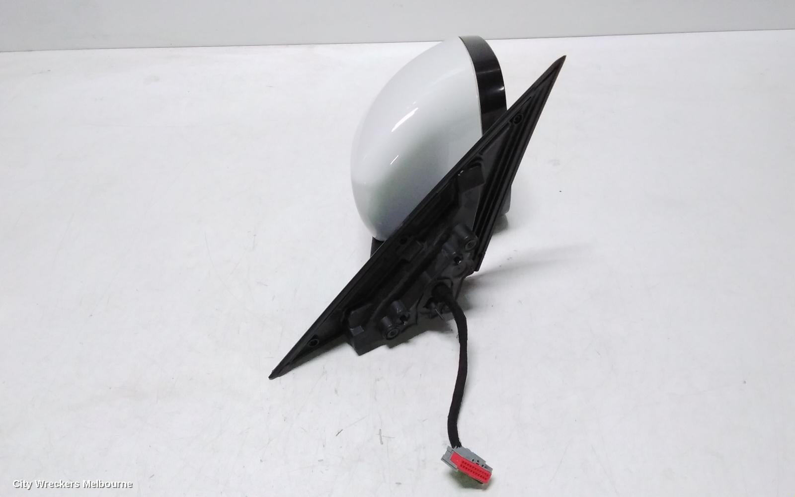 LAND ROVER RANGEROVER SPORT RIGHT DOOR MIRROR, L494, POWER, FOLDING TYPE, AUTOBIOGRAPHY/HSE, 06/2013 ONWARDS - Image 3