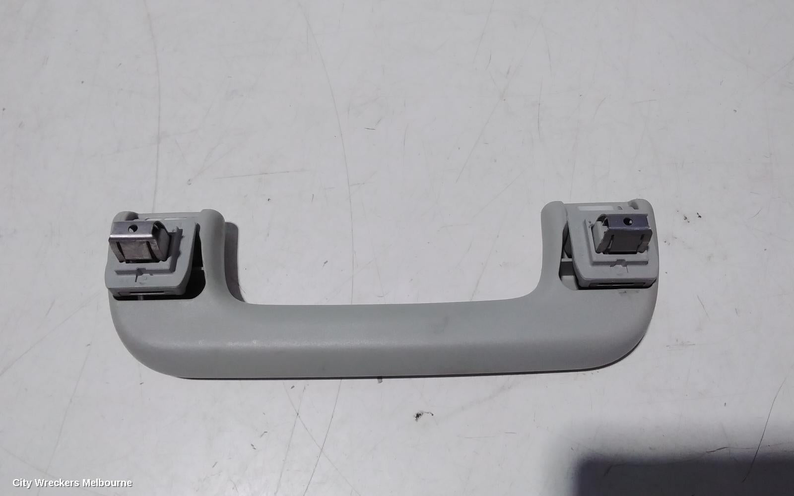 AUDI Q7 GRAB HANDLE, 4M, 07/2015 ONWARDS - Image 3