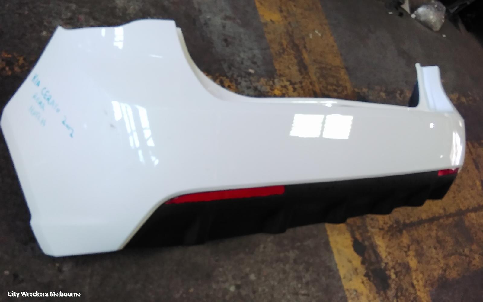KIA CERATO REAR BUMPER, TD, HATCH, NON SENSOR TYPE, 10/2008 - 03/2013 - Image 2