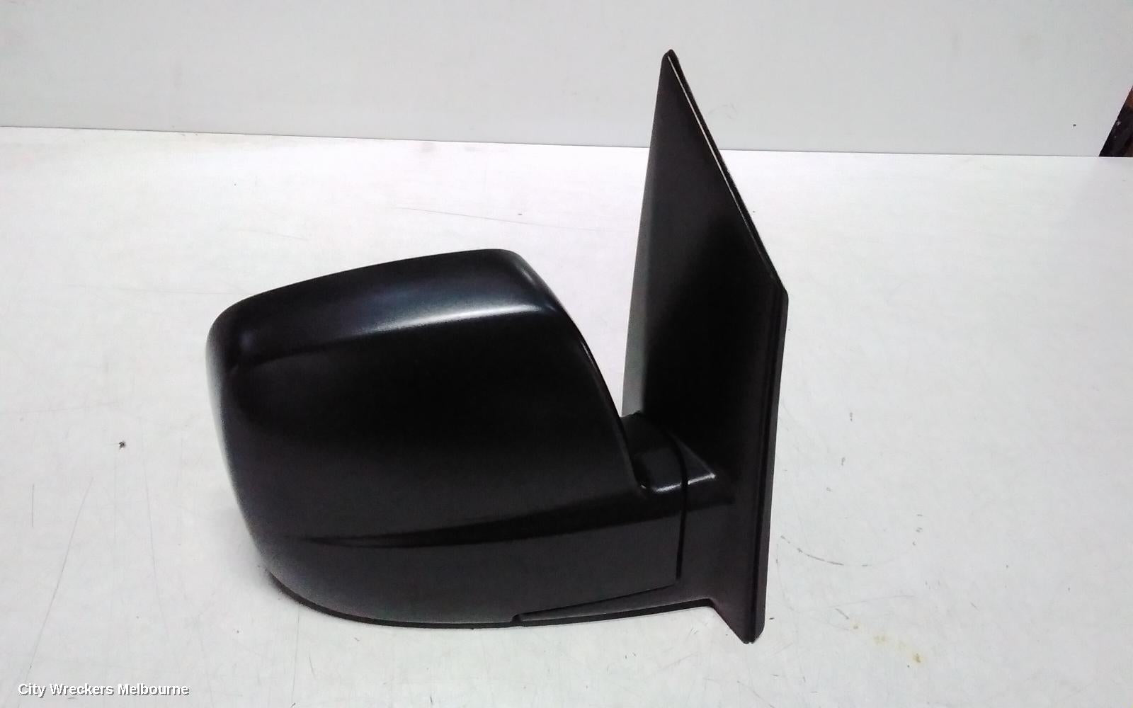 HYUNDAI ILOAD/IMAX RIGHT DOOR MIRROR, TQ, MANUAL FOLDING TYPE, 11/2007 - 03/2021 - Image 3