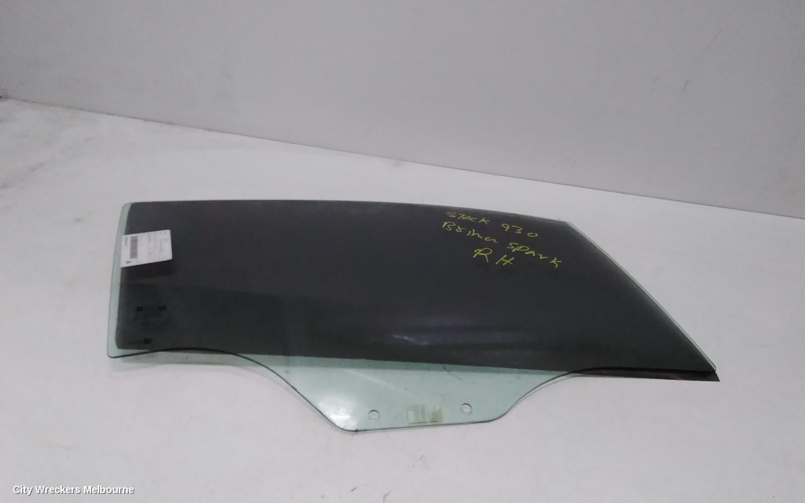 HOLDEN BARINA RIGHT FRONT DOOR WINDOW, SPARK, MJ (VIN KL3MF...), 10/2010 - 06/2015 - Image 3