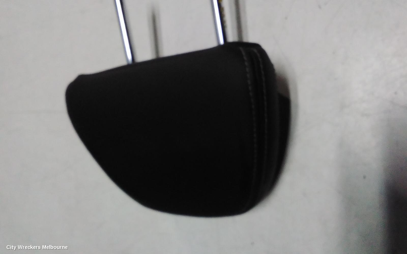 MITSUBISHI OUTLANDER HEADREST, RH REAR 2ND ROW, LEATHER, BLACK, ZM, 08/2021 ONWARDS - Image 3