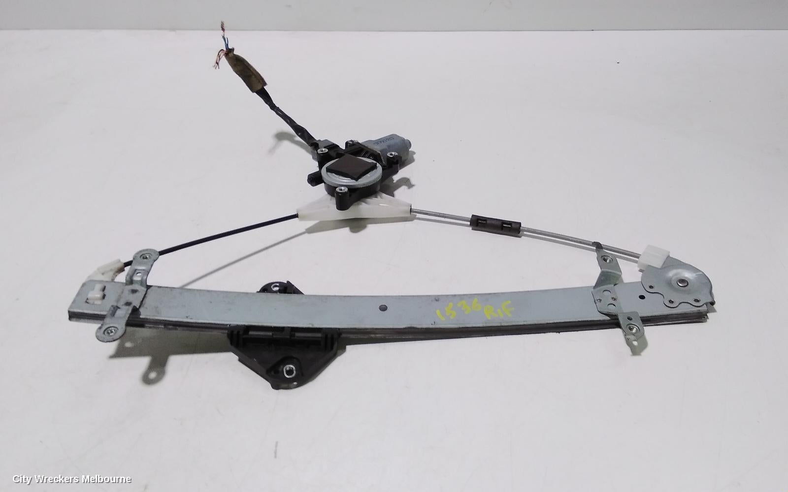SUBARU LIBERTY RIGHT FRONT WINDOW REG/MOTOR, 6TH GEN, 08/2014 - 04/2021 - Image 2