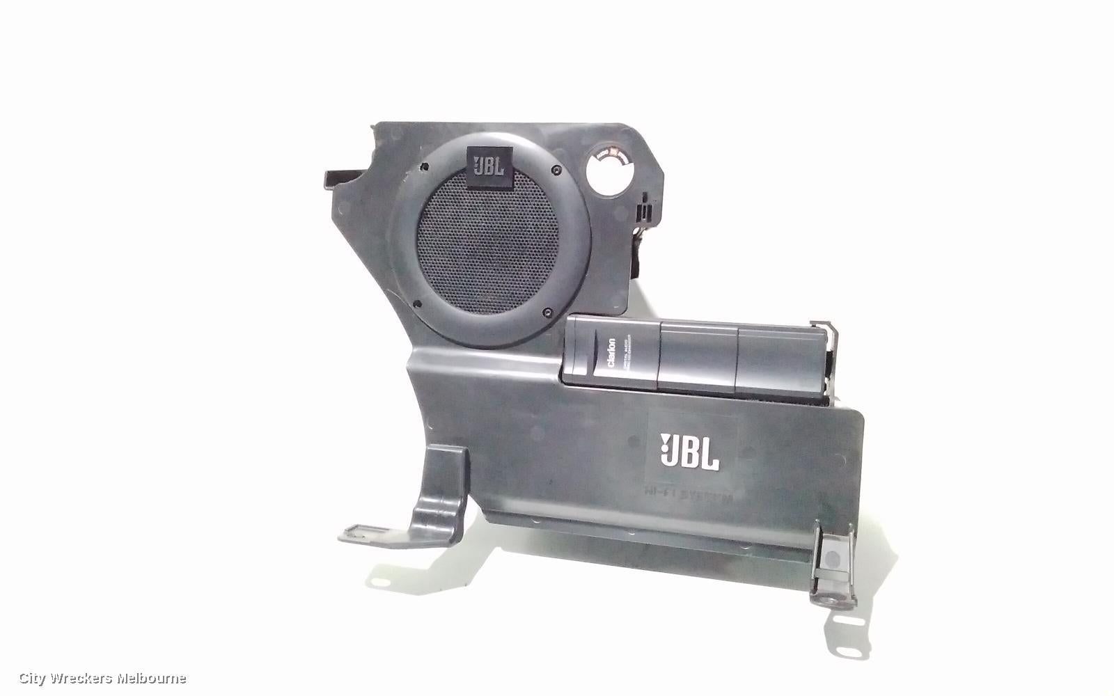 PEUGEOT 407 RADIO/CD/DVD/SAT/TV, HEAD UNIT ONLY, 6 DISC CD STACKER, 09/2004 - 06/2011 - Image 1