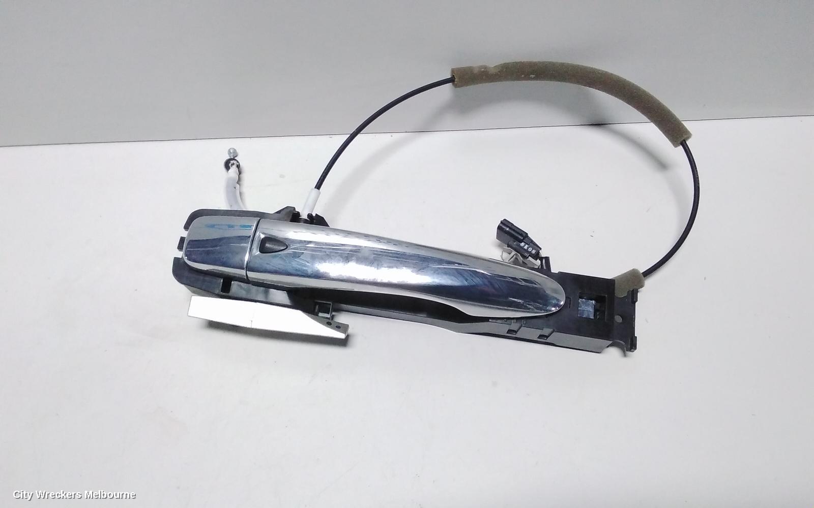 NISSAN XTRAIL DOOR HANDLE, OUTER, LH FRONT, T32, 02/2014 ONWARDS - Image 2