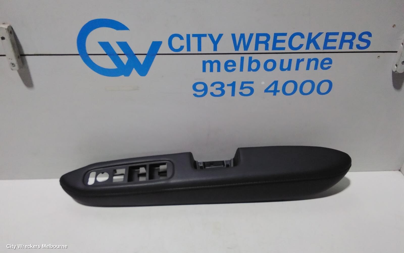 HONDA HRV ARMREST, RU, 12/2014 - 10/2021 - Image 1