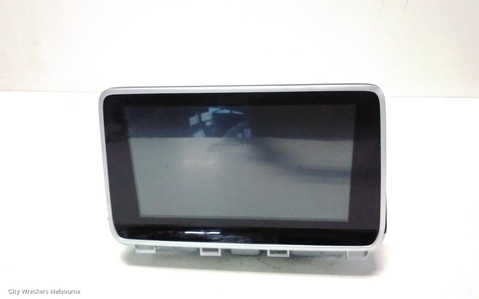 LDV DELIVER 9 RADIO/CD/DVD/SAT/TV, DISPLAY UNIT, 10IN, TOUCHSCREEN, NON SAT NAV TYPE, 07/2020 ONWARDS - Image 2