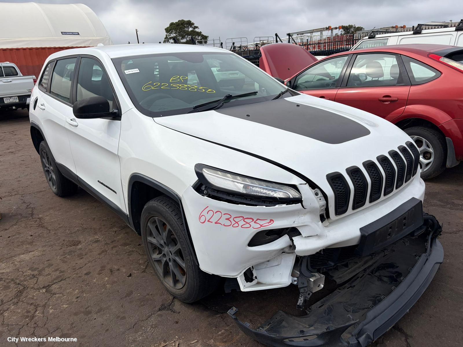 JEEP CHEROKEE RIGHT FRONT STRUT, KL, 2WD, STANDARD TYPE, 02/2014 - 03/2018 - Image 1