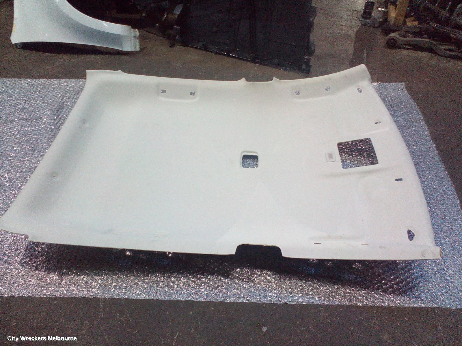 MITSUBISHI TRITON HOODLINING, MQ-MR, 03/2015 - 10/2023 - Image 3