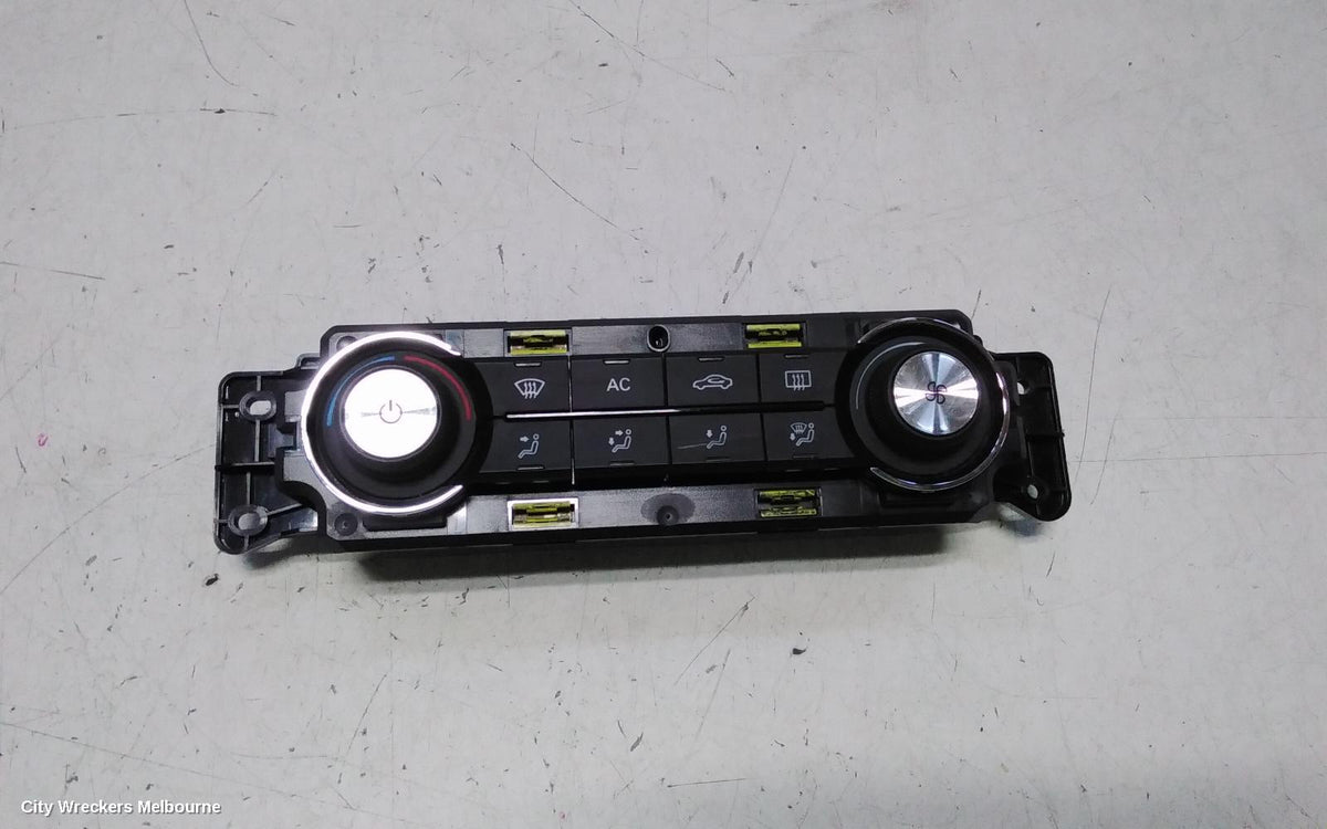 MG MG3 HEATER/AC CONTROLS, SZP1, ELECTRIC TYPE, SILVER, 07/2016 - 10/2025 - Image 1