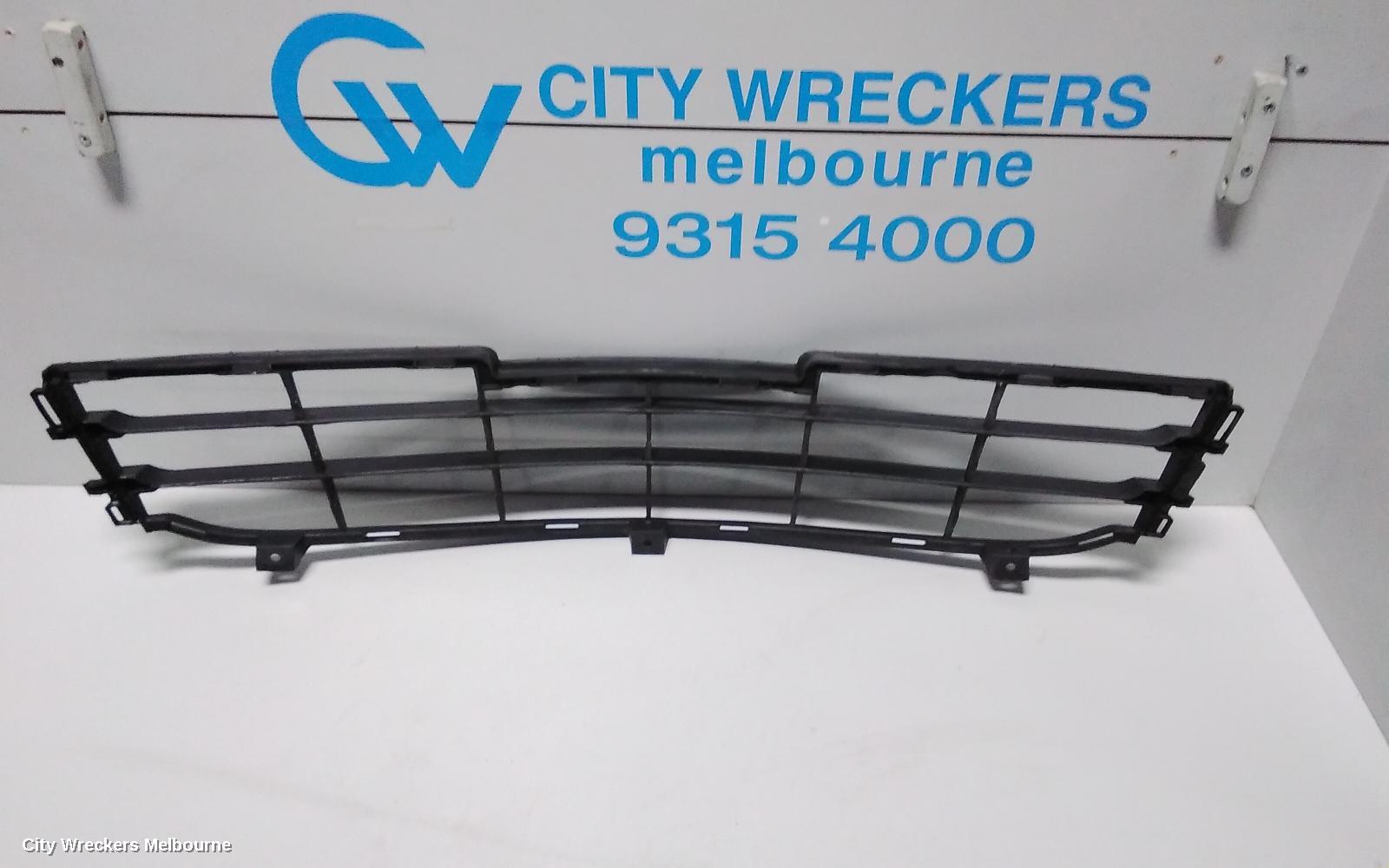 TOYOTA ESTIMA, XR50, 05-19, BUMPER GRILL: 73384 - Image 3