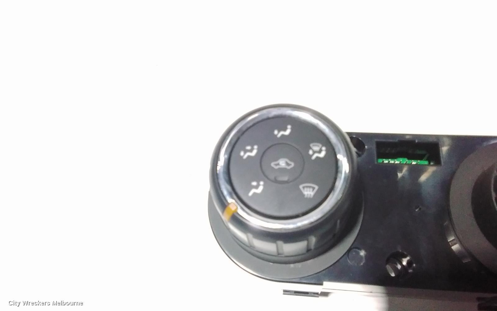 HOLDEN COLORADO HEATER/AC CONTROLS, NON CLIMATE CONTROL TYPE, RG, 07/2016 - 12/2020 - Image 2