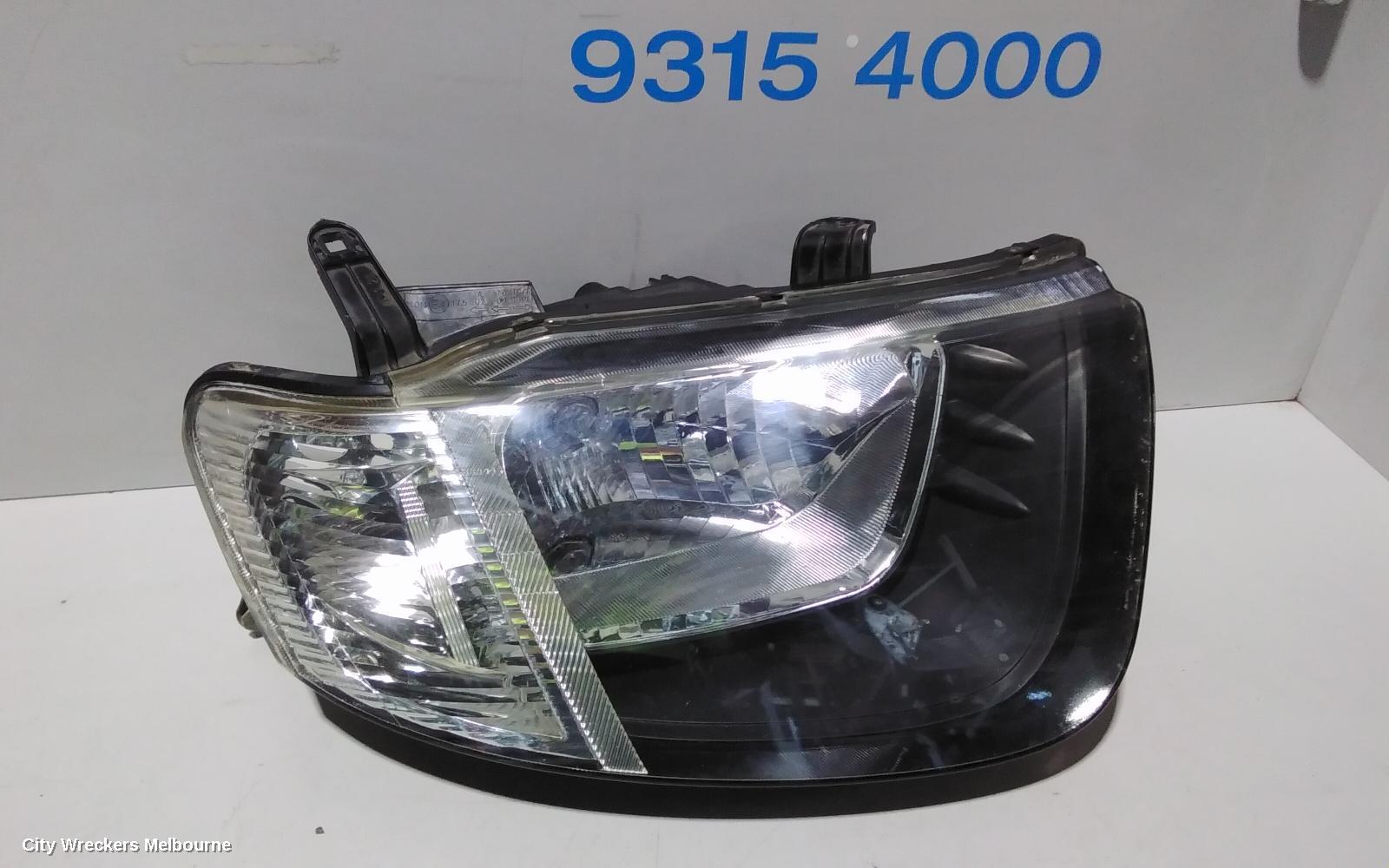 MITSUBISHI TRITON RIGHT HEADLAMP, ML, HALOGEN, STRAIGHT, CLEAR BLINKER LENS TYPE, 07/2006 - 08/2009 - Image 3