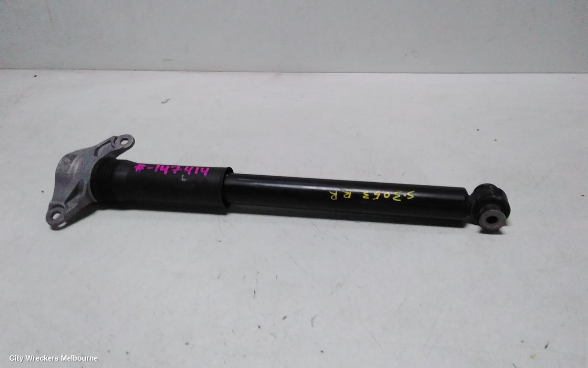 JAGUAR F PACE RIGHT REAR STRUT, X761, 02/2016 - 12/2025 - Image 2