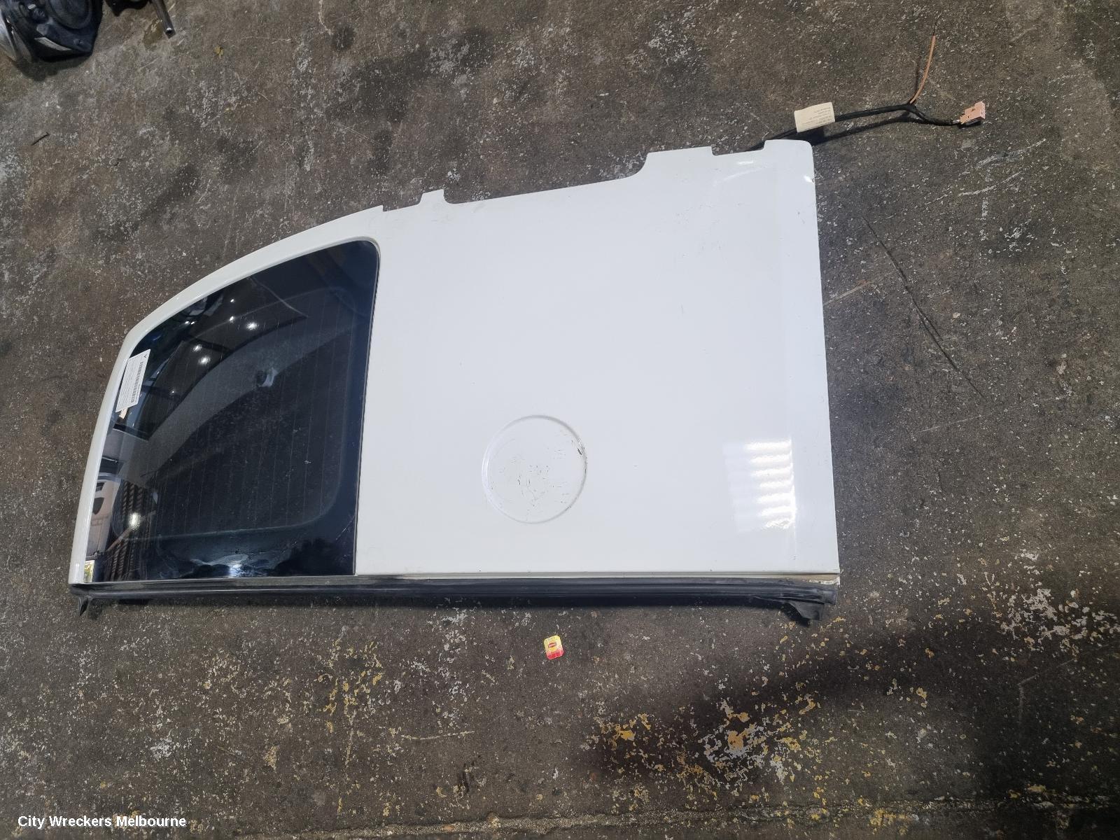 VOLKSWAGEN CADDY BOOTLID/TAILGATE, BARN DOOR (RH SIDE), 2K-2KN, VAN (SMALL), NON HANDLE TYPE, 12/2004 - 02/2021 - Image 2