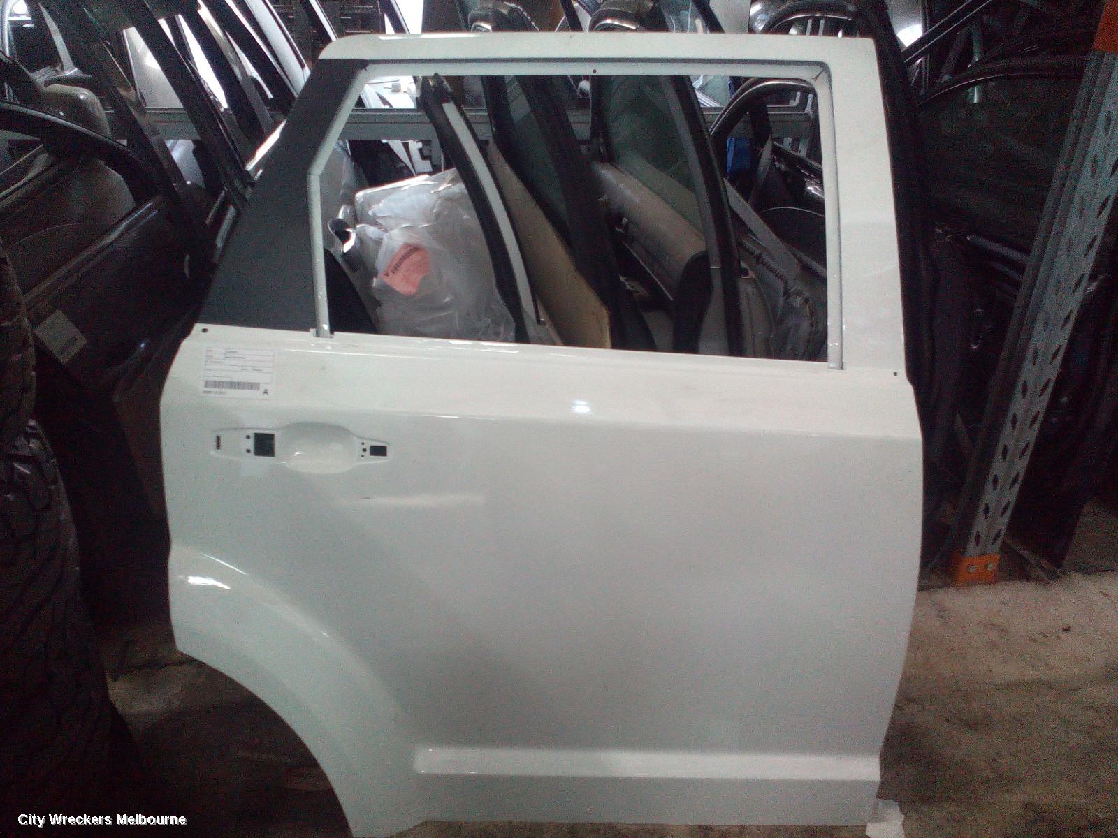 DODGE JOURNEY RIGHT REAR DOOR, JC, 05/2008 - 02/2013 - Image 1