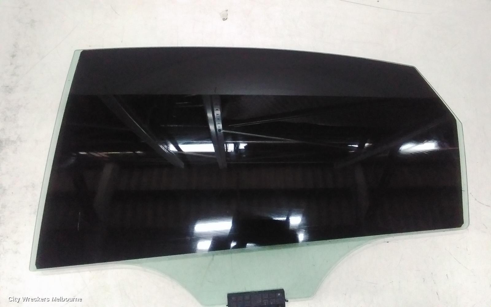 HYUNDAI GENESIS LEFT REAR DOOR WINDOW, ULTIMATE PACK, DOUBLE GLAZED TYPE, DH, 11/2014 - 01/2018 - Image 3