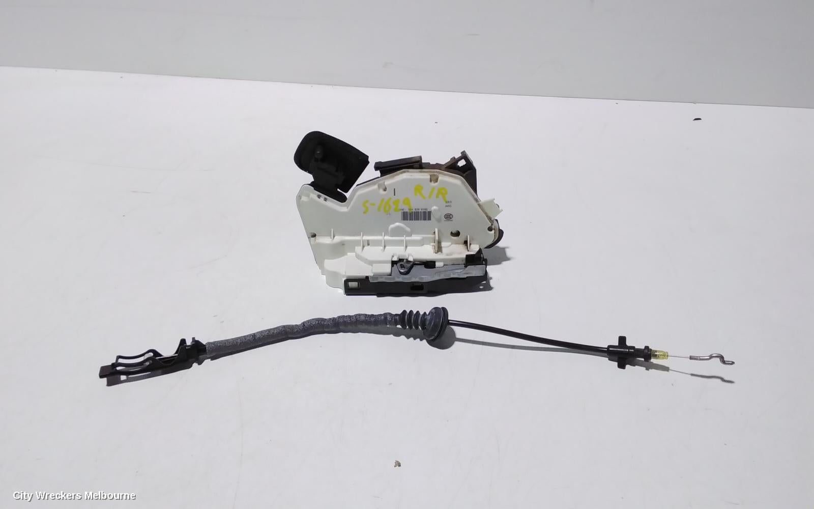 VOLKSWAGEN GOLF DOOR/BOOT/GATE LOCK, RIGHT REAR DOOR LOCK, P/N 5K4839016Q, GEN 7, 03/2013 - 08/2020 - Image 1