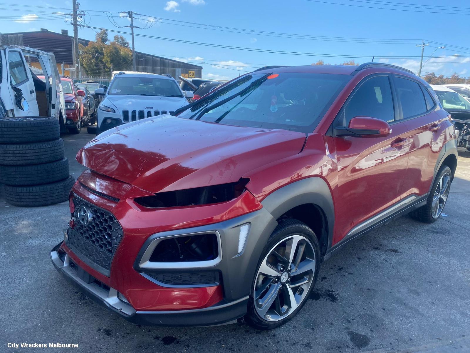 HYUNDAI KONA LEFT FRONT DOOR, OS, 09/2017 - 07/2023 - Image 3