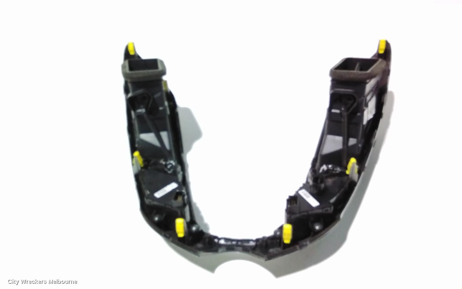 HYUNDAI VELOSTER, FS, 10/2011 - 08/2019, CENTER AIRVENT: 86288 - Image 3