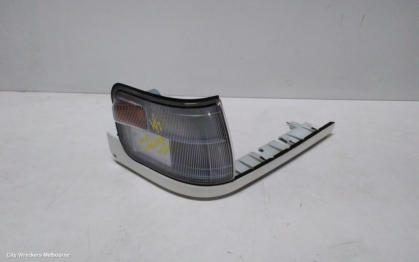 MITSUBISHI L300 RIGHT INDICATOR/FOG/SIDE, CORNER LAMP, L400 WA, EXPRESS & STARWAGON, 06/1997 ONWARDS - Image 1