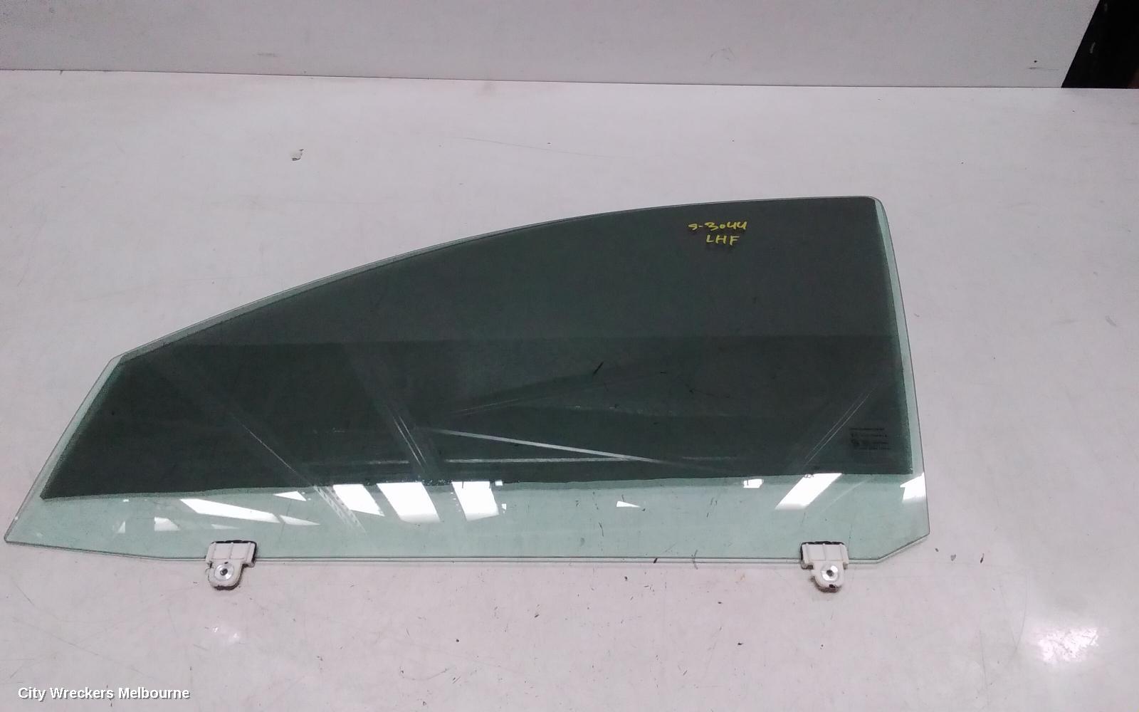 MITSUBISHI PAJERO LEFT FRONT DOOR WINDOW, QE, PAJERO SPORT, 10/2015 ONWARDS - Image 1